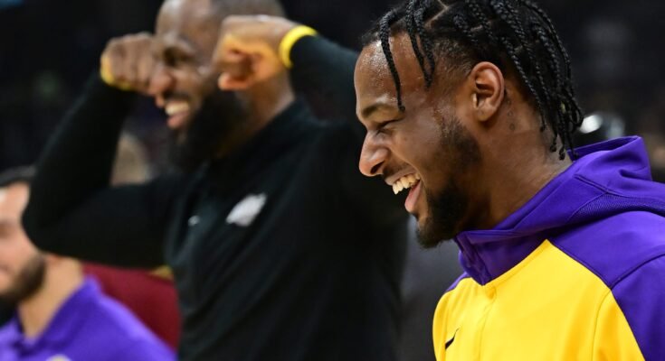 LeBron James D'Akron felveszi a lehetőséget a Lakers -szel, hogy a 23. évadot játssza