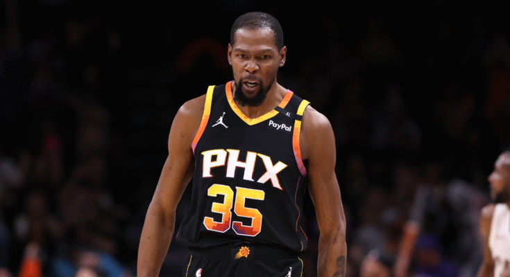 Kevin a kereskedelmi osztályok során: A Rockets sorban indul, a Suns Crow -t eszik, míg Jalen Green lesz a lengőjátékos