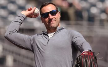 Az őrök elnöke, Chris Antonetti elmagyarázza a kereskedelem határidejének döntéseit