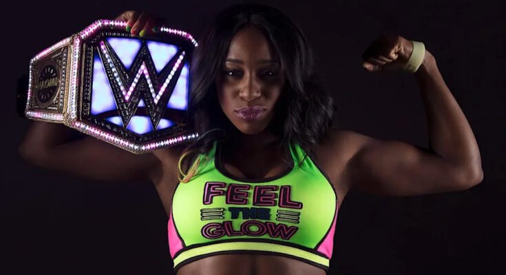 Fotó a WWE -n keresztül