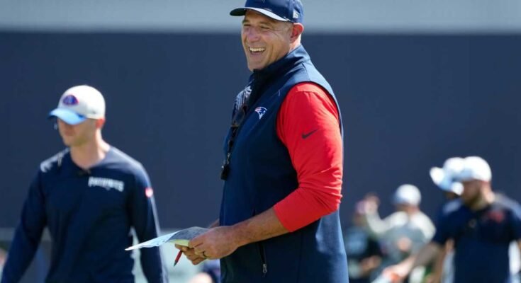 A Patriots Mike TrueBel tiszteletet szerez, a játékosok csodálatát, miután elvesztették a vért, amelyet a közös gyakorlatban harcoltak