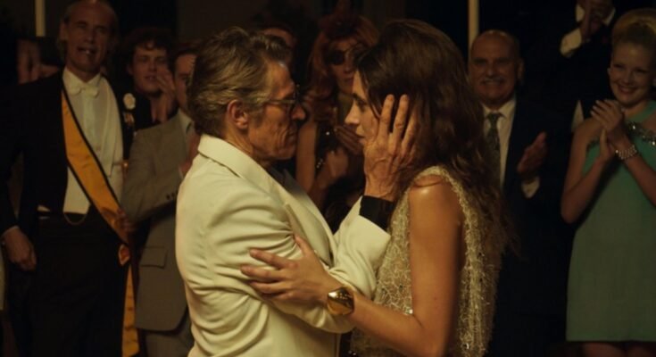 Willem Dafoe a görög milliárdos portréján a "Születésnapi parti" -on
