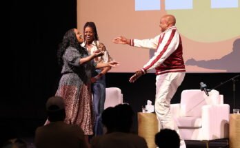 Michelle Obama és Craig Robinson csevegnek Natsha Rothwell -szel az IMO -val