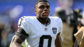 Jakorián Bennett Kereskedelmi Osztályok: Az Eagles új CB versenytársat hoz létre, a Raiders hozzáadja a DMT -t