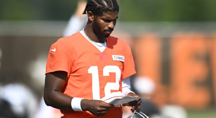 Colin Cowherd megosztja a Perfect Browns tervet, amelyben Sheder Sanders és Elite SEC QB