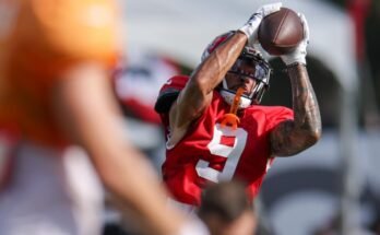 Hogyan alakulnak a Buccaneers WR asztal a táborban, Mike Evans időtlen és a toborzó Emeka Egbuka és még sok más