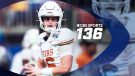 Az egyetemi labdarúgás osztályozása: Texas megnyitja az utat, a Penn State az Ohio állam vezetőjén a szezon előtti CBS Sports 136-ban