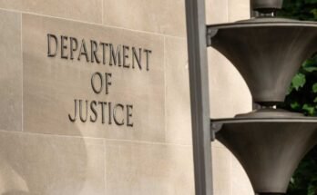 Az Igazságügyi Minisztérium építését 2025. július 20 -án, Washington DC -ben látták, a Kamara megfigyelő bizottsága idézte a DOJ -t a Jeffrey Epstein vizsgálatával kapcsolatos iratokhoz.